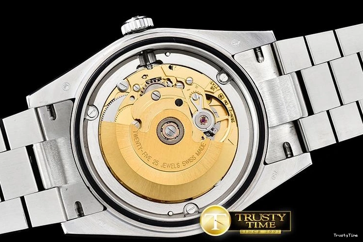 0301 RDD0214C – DayDate 36mm Classic 685